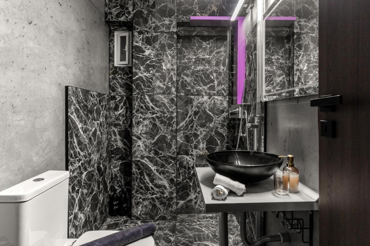 Luxe House In Glyfada With Spa Near Metro Station C8 Афіни Екстер'єр фото