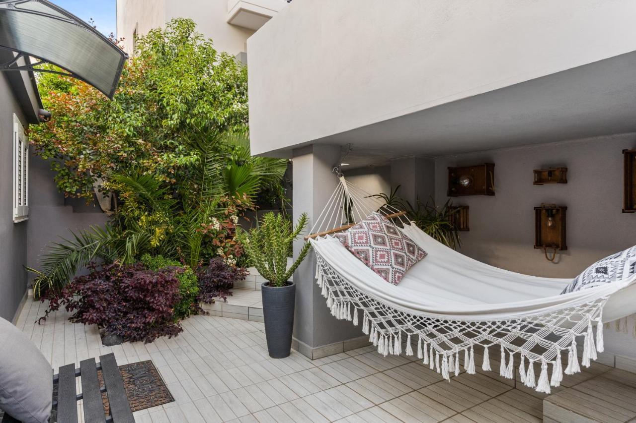 Luxe House In Glyfada With Spa Near Metro Station C8 Афіни Екстер'єр фото