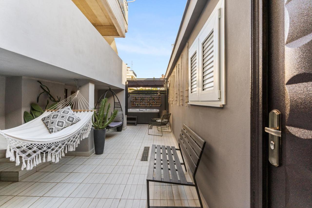 Luxe House In Glyfada With Spa Near Metro Station C8 Афіни Екстер'єр фото